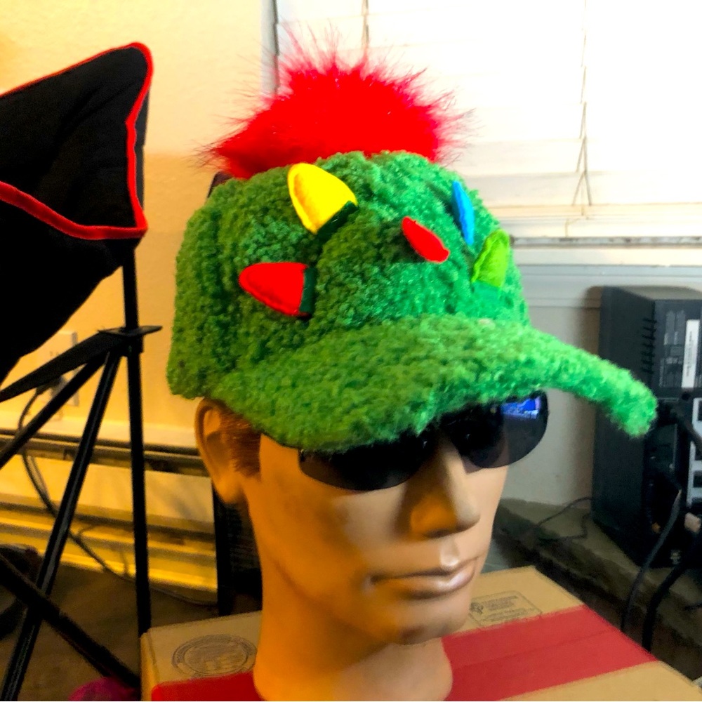 Holiday Time Green Red Pom Wool Hats Adjustable Size